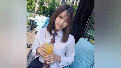 FC2PPV-3656935 Cuối cùng, tôi không thể phân biệt giữa thực và ảo, vì vậy tôi đã cho tay vào quần lót của cô ấy trên sân thượng mở, và cuối cùng là khắp cơ thể cô ấy ...