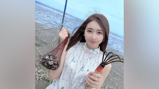 FC2PPV-3804480 Một người phụ nữ xinh đẹp nổi tiếng với cấp bậc nổi tiếng ◯ kỹ thuật độc quyền ◯ làm ◯ cai trị... Cô ấy hét lên trong đau đớn mà bạn không thể tưởng tượng được từ vẻ đẹp của cô ấy!