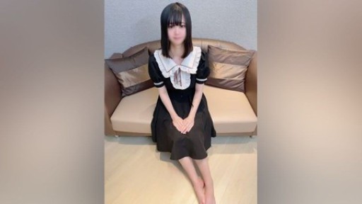 FC2PPV-4073267 Chiko, một cô gái 18 tuổi nhút nhát với thân hình giống giòi, chỉ có một kinh nghiệm duy nhất với đàn ông, còn ngây thơ và vẫn đang phát triển. Cô ấy bị bôi kem, làm tay, có khuôn mặt to và khuôn mặt bị che phủ trong tinh dịch♡