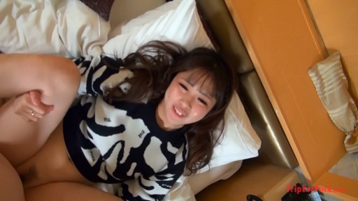 FC2PPV-4285725 Ro 〇 gal rẻ! Tôi đã chọn được con âm hộ tốt nhất yêu thích tình dục và không giới hạn thời gian cũng như số lần.