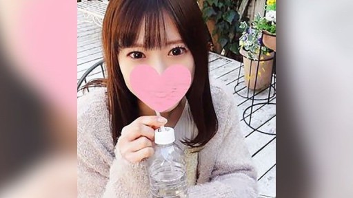 FC2PPV-4466996 Sinh viên đại học lớp thần tượng Hina-chan lần đầu tiên trong đời xuất tinh rất nhiều! Âm hộ nhạy cảm của cô ấy bị tấn công và 3 phát tinh dịch bẩn bắn vào mặt cô ấy!