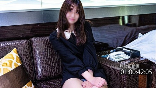 FC2PPV-4494864 Cô gái ngây thơ, nhút nhát và nghiêm túc