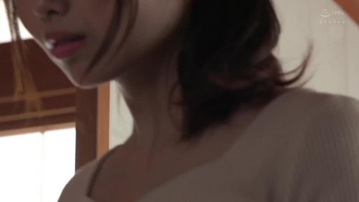 JUL-462 Sau khi ân ái với chồng, bố chồng luôn bắn tinh vào âm đạo